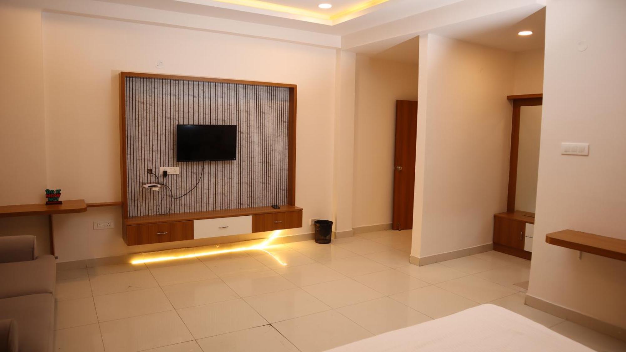 Dcasa Apartment Hotel Хайдарабад Экстерьер фото