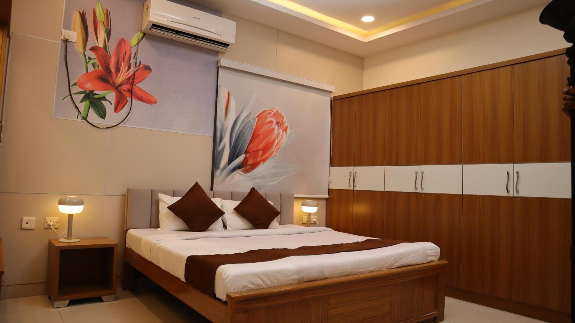 Dcasa Apartment Hotel Хайдарабад Экстерьер фото